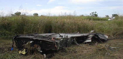 Figure 17 Accident #: DCA06MA064 N431CA Description: Bottom surface of the right outboard wing section viewed looking outboard. (left)