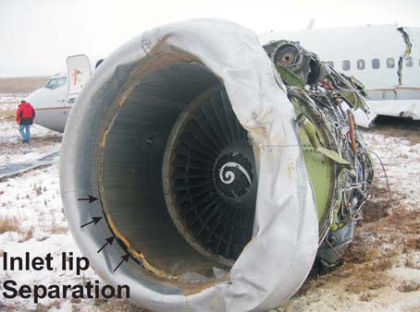 PHOTO 7: INLET LIP SEPARATION (left)