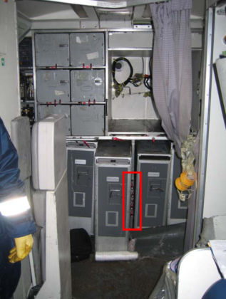 Photo 46. Aft galley (Note position of ¼-turn toggles)
