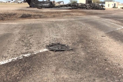 Photograph 13: Aft left overwing emergency exit position on-scene (Roswell, NM).