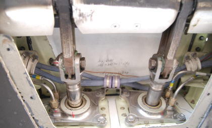 Figure 52 Right Elevator Actuators