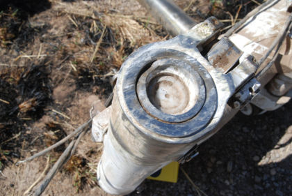 Figure 86 Left Main Gear Trunnion Pin
