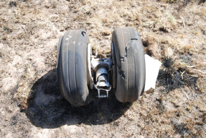Figure 90 Nose Gear Wheel Assembly