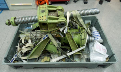 Figure 7: Container cover removed, side view