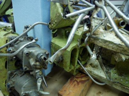 Figure 53: Hydraulic motors and lower gimble