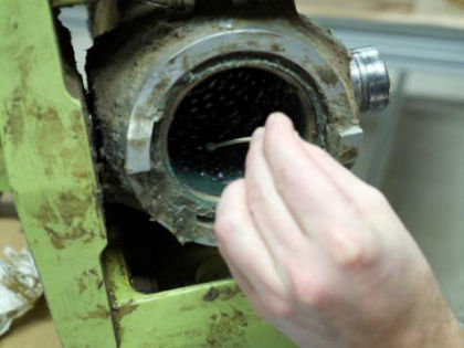 Figure 71: Grease collected from ballnut