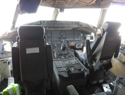 Figure 1: Flight Deck D.1.1 Switch Positions of Interest: Heading Reference push button remained guarded and displayed “NORM” Flap OVRD push button remained guarded and displayed only the white line Gear OVRD push button remained guarded an