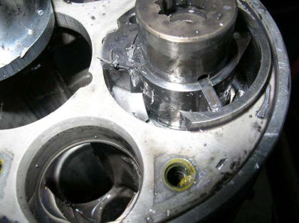 Figure 43. 2/2.5 bearing element, showing fractured sleeve