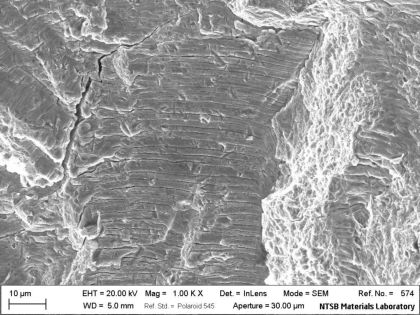 Figure 21. Scanning electron microscope image of HPT case BH 01 inner strap fracture