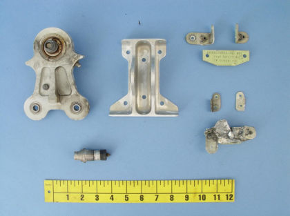 Figure 1: Elevator hinge assembly components from N494AE.