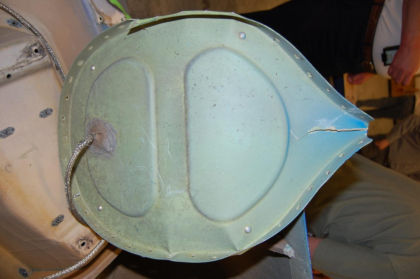 Figure 19 Forward side of aluminum bulkhead Figure 19 Forward side of aluminum bulkhead (right)